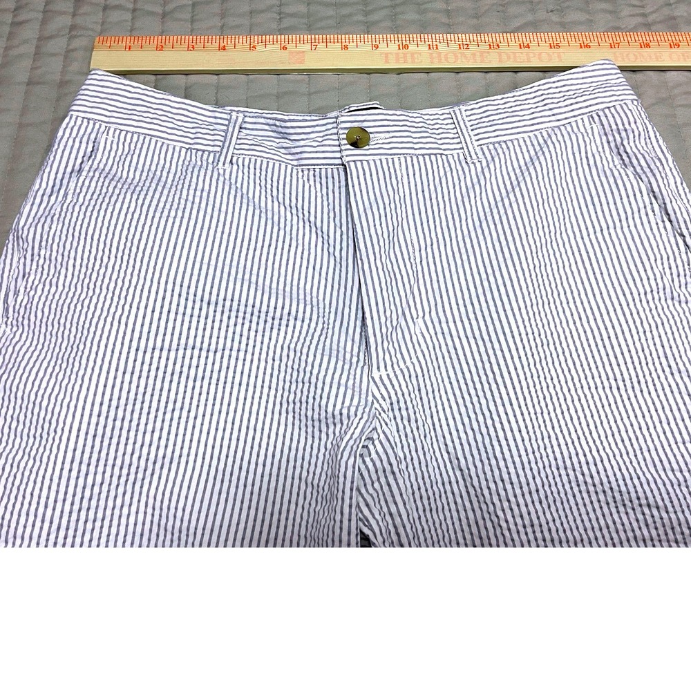 Ben Sherman Mens Seersucker Chino Shorts Blue and White Striped Cotton Size 34W - Picture 8 of 10